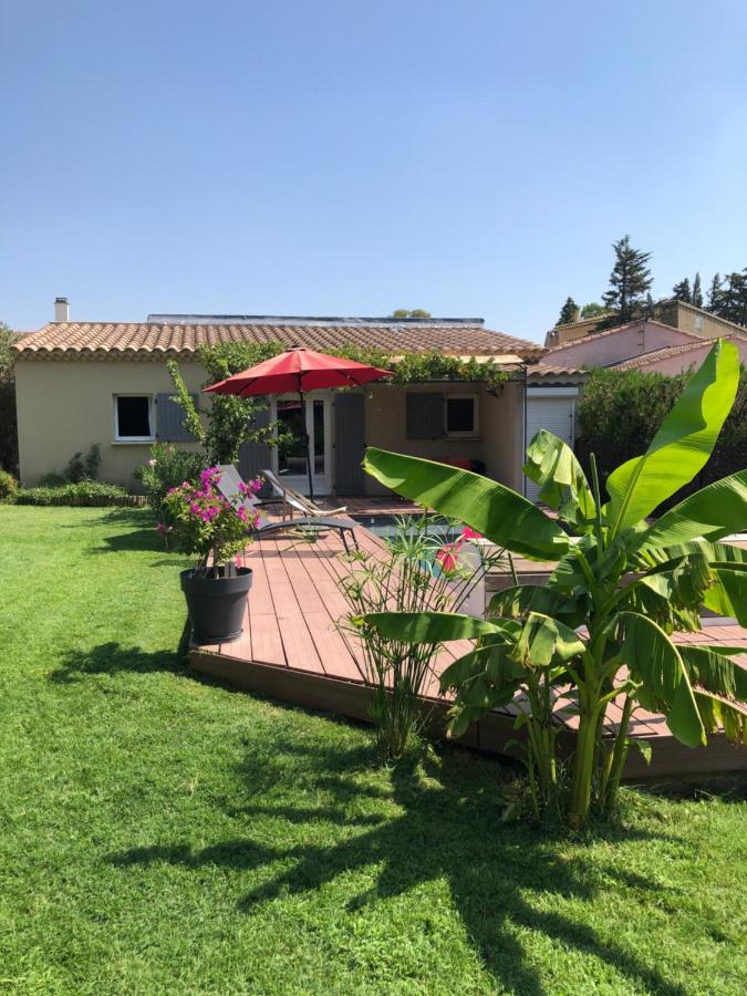 Le Gîte au calme d'Aubignan 1 chambre 4 personnes Extérieur photo