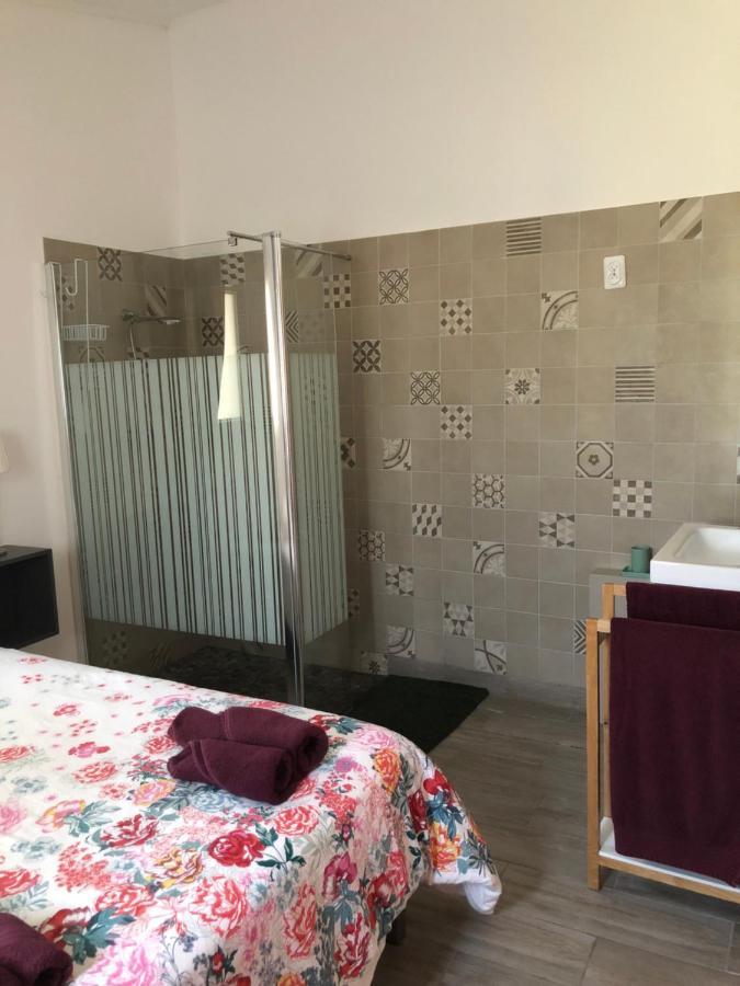 Le Gîte au calme d'Aubignan 1 chambre 4 personnes Extérieur photo